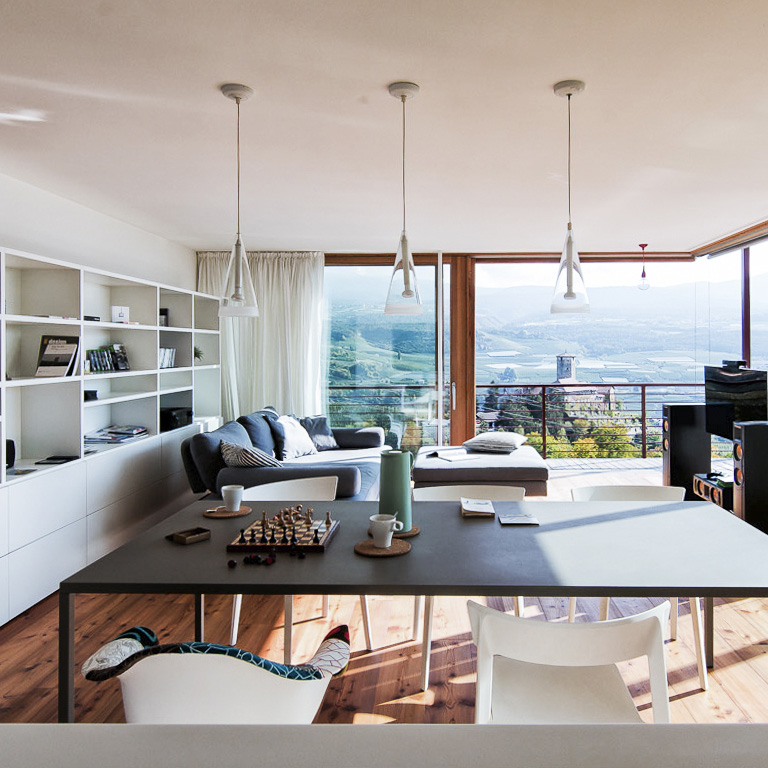 00Q_LACASASBALZOSUIMELETI_INTERNO_03.jpg